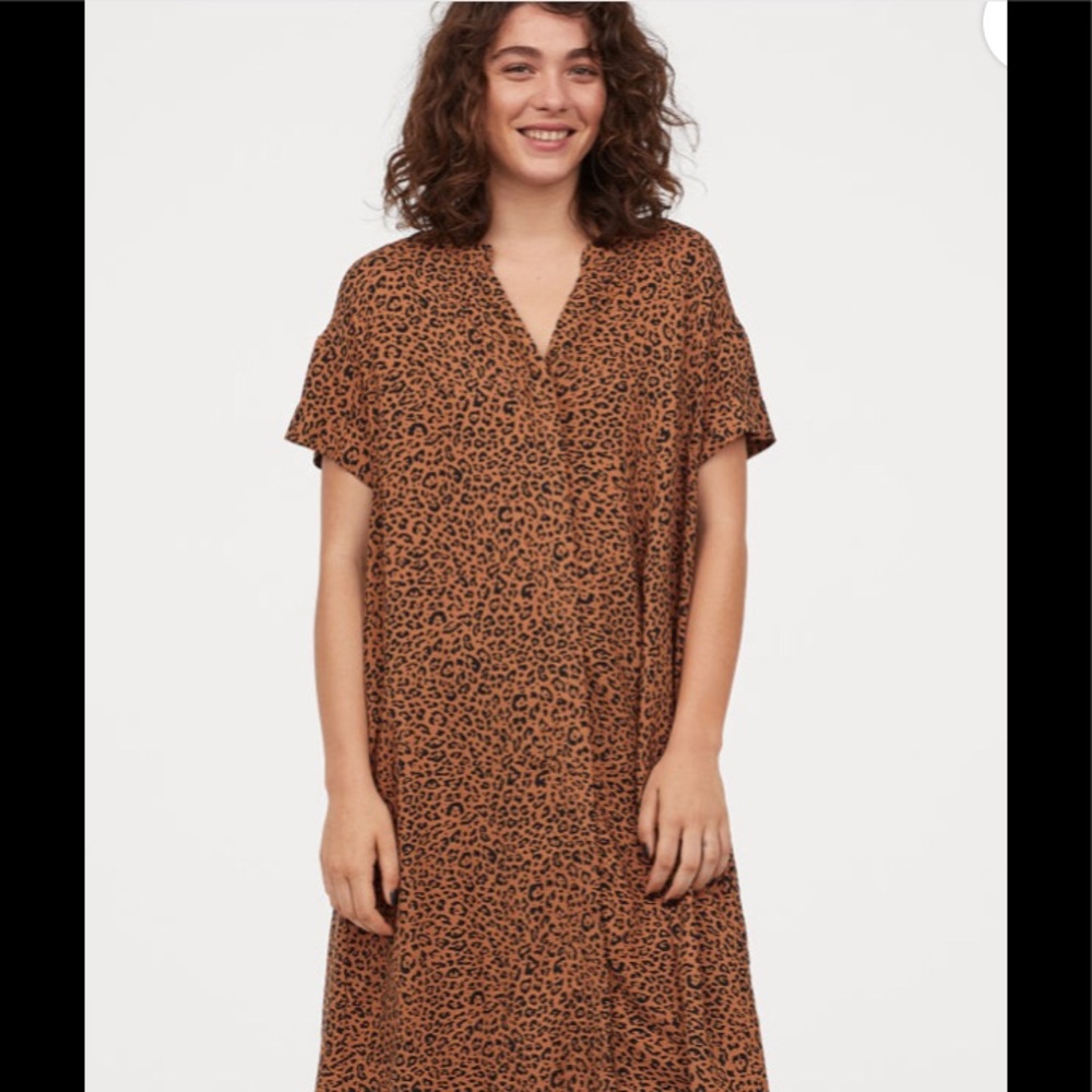 H&M Kaftan leopard 🐆dress